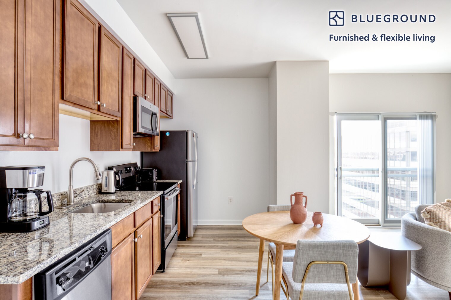 Building Photo - 11351 Woodglen Dr