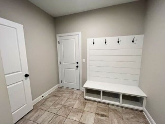 Building Photo - 187 Peytons Ridge Dr