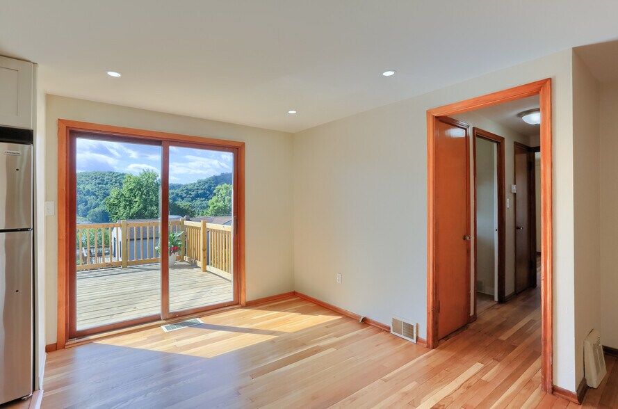 Building Photo - 1311 Midland Beaver Rd