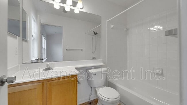 Building Photo - 1404 Roman Ridge Way