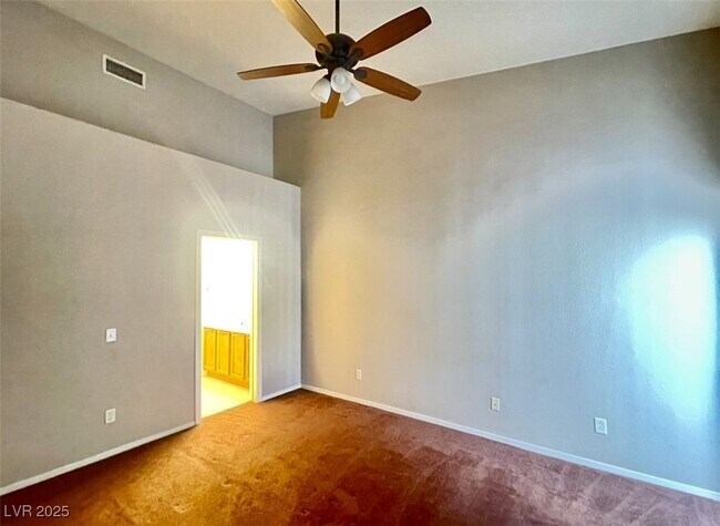 Building Photo - 2053 Jade Creek St
