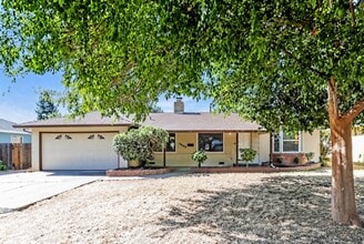 Building Photo - 3802 West Way