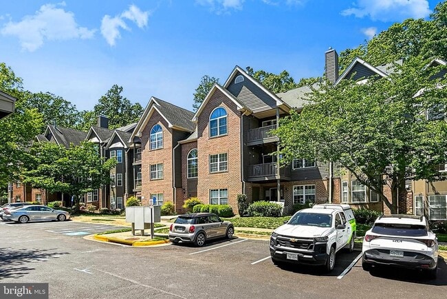 Building Photo - 4126 Monument Ct