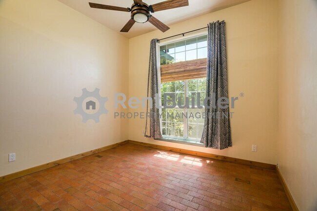 Building Photo - CALL US TODAY AT (505) 808-6467 TO SCHEDUL...