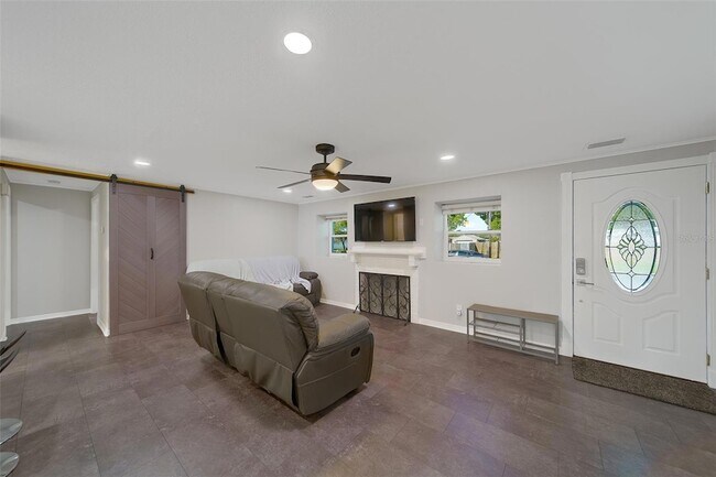 Building Photo - 7849 86th Way N