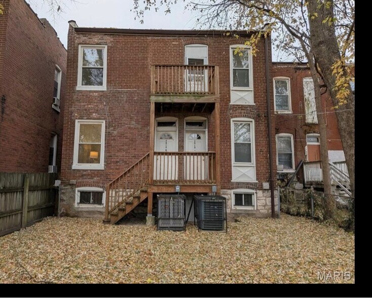 Building Photo - 3418 Hartford St