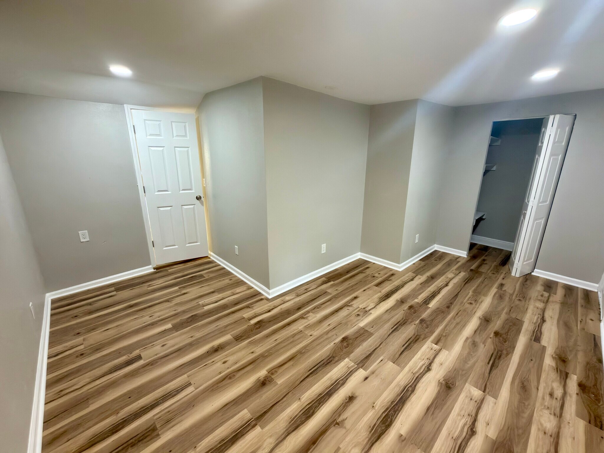 Building Photo - 6309 Rambler Dr