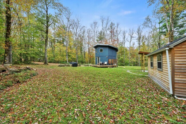 Building Photo - Modern, Tiny Home Retreat with Bonus Studio, Pet Friendly- Becket, MA