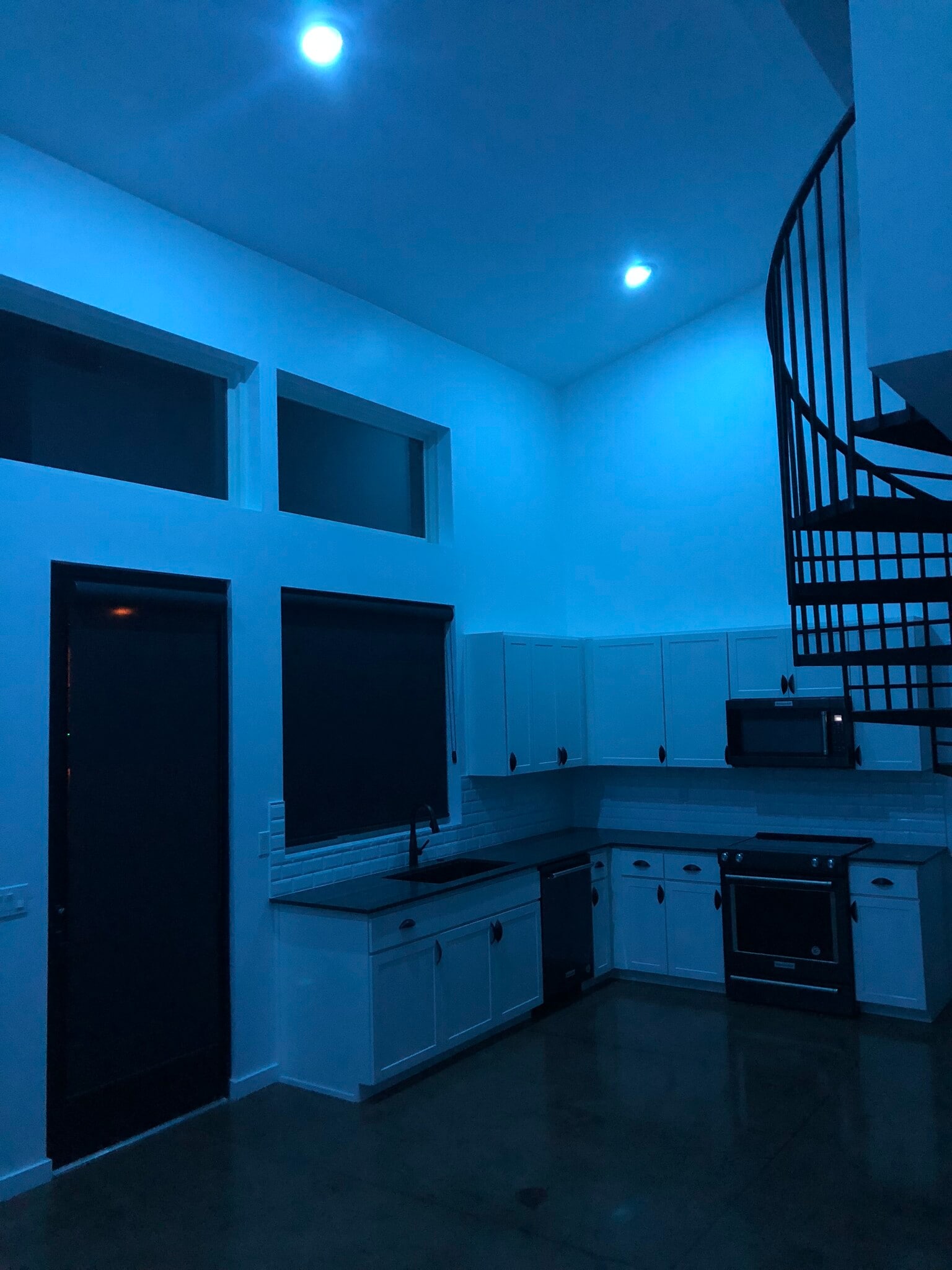 Building Photo - 9125 S 16th St