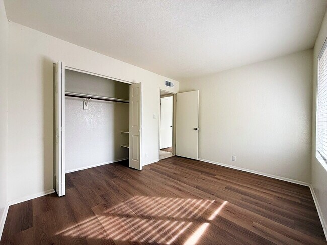 Building Photo - Newly Remodeled 3BR with Garage, Workshop, Privacy & Large Yard!