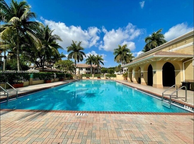 Building Photo - 8874 W Flagler St