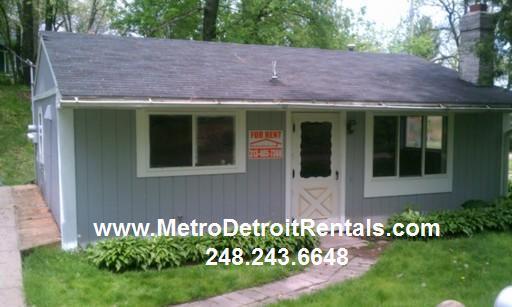 Primary Photo - Remodeled 2 Bed in Country Setting, across...
