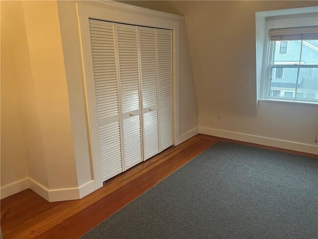 Building Photo - 14 Kay St