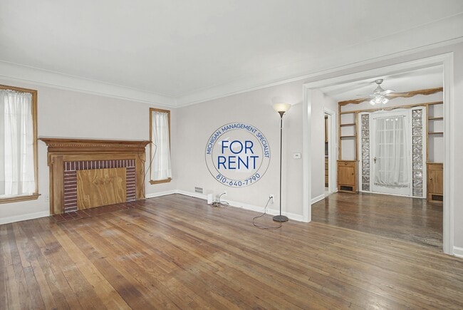 Building Photo - 1401 N Ballenger Hwy