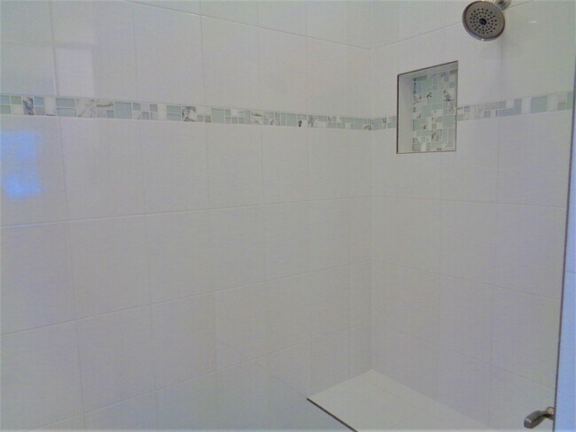 Building Photo - 2597 Bella Vista Cir