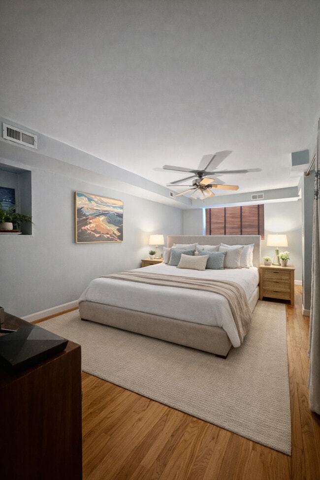 Building Photo - 4110 N Southport Ave