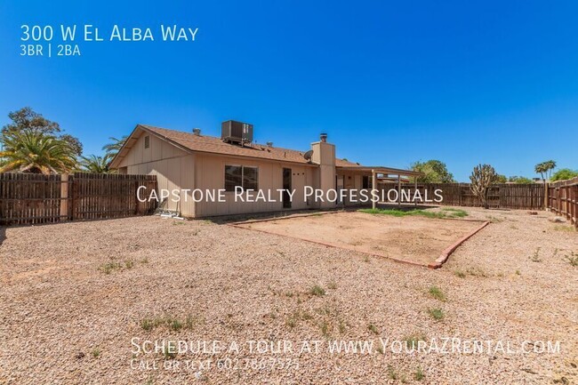 Building Photo - 300 W El Alba Way