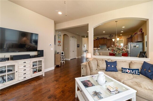 Building Photo - 4120 Vinalopo Dr