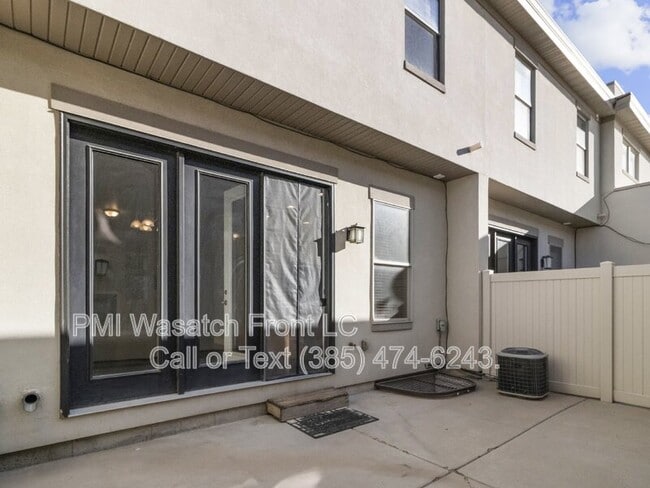 Building Photo - 4721 W Zig Zag Rd