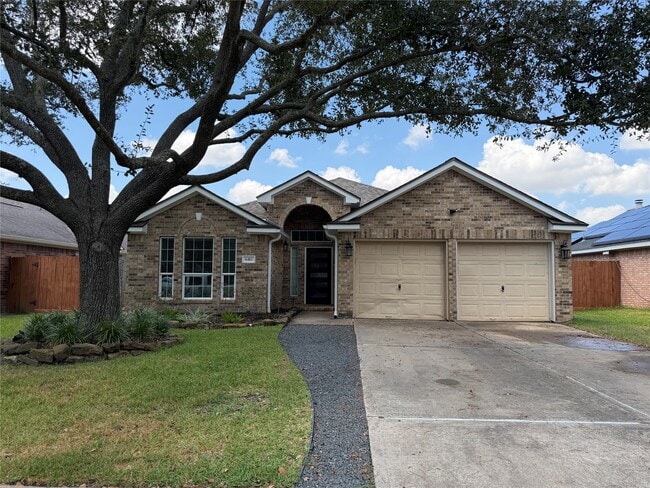 Building Photo - 6411 Spring Creek St