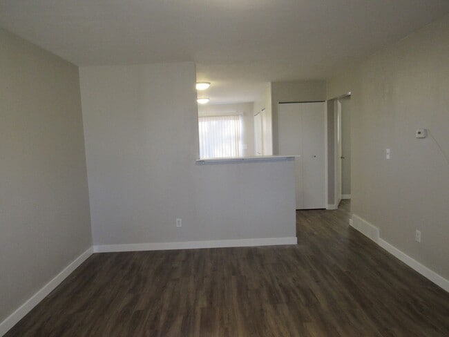 Building Photo - Ranch Style Townhome in convenient location