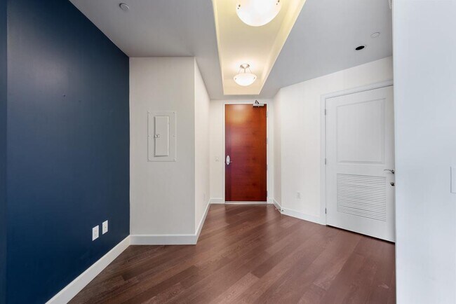 Building Photo - The Escala Condominiums - 1 bedroom + den