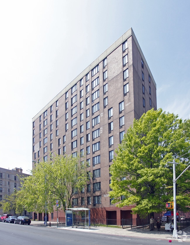 Primary Photo - Mins Plaza