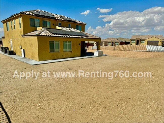 Building Photo - Newer 4 Bedroom 3 Bathroom Home With Solar...