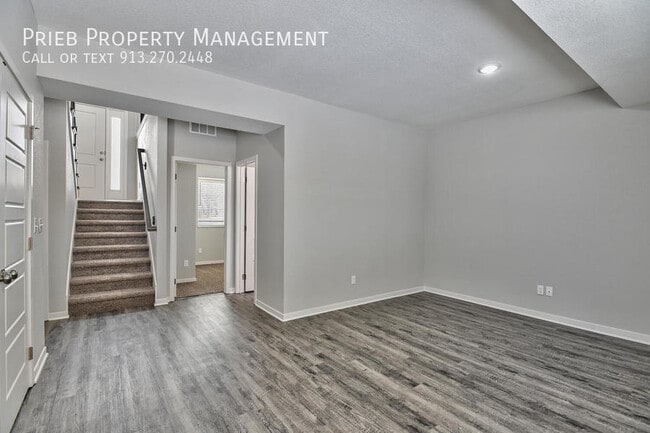 Building Photo - 31505 W 170th Terrace