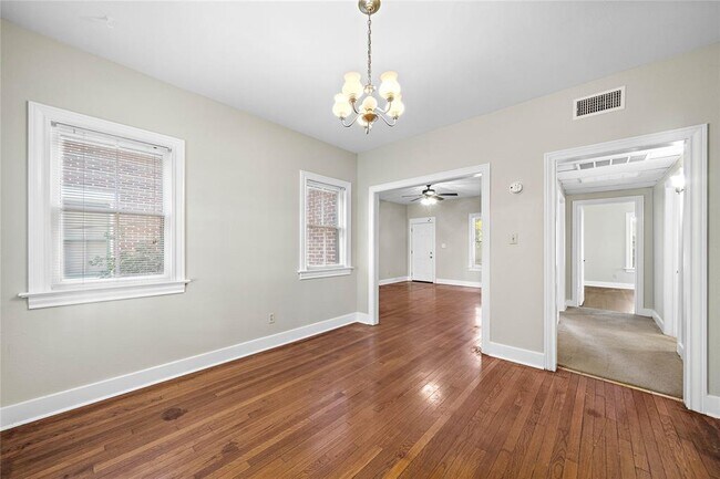 Building Photo - 502 11th St N