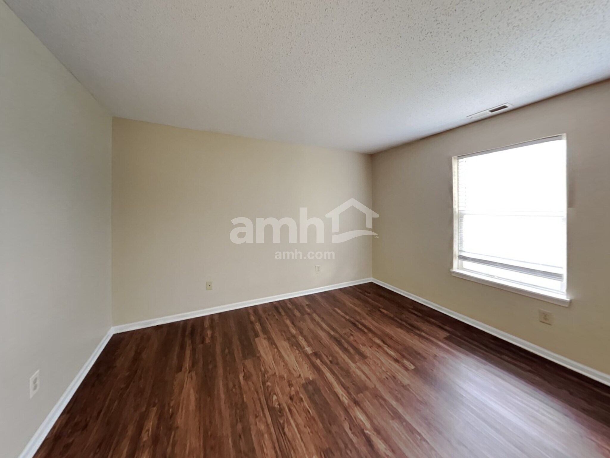 Building Photo - 7703 Vincent Ct