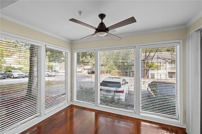 Building Photo - 401 Augusta Dr