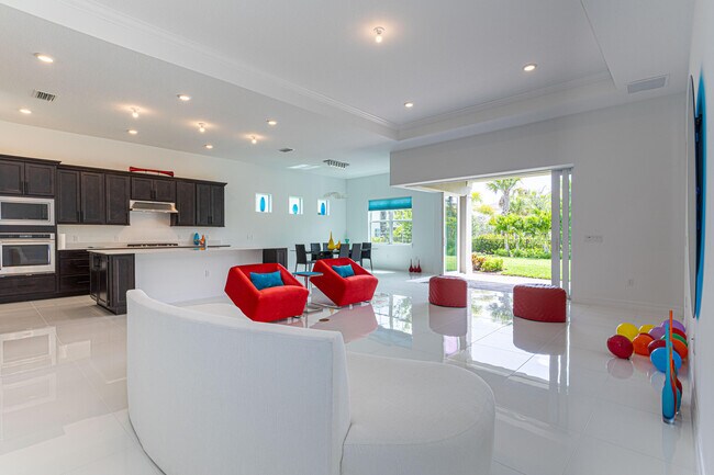 Building Photo - 10815 Stellar Cir