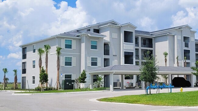 Building Photo - 5835 Double Eagle Cir