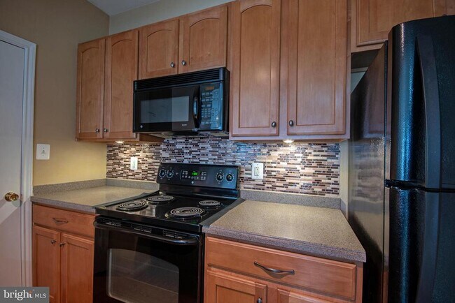 Building Photo - 12162 Penderview Ln