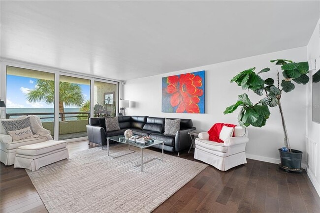 Building Photo - 5700 Mariner St