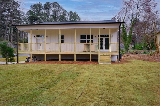 Building Photo - 2295 Brandon Ct NE
