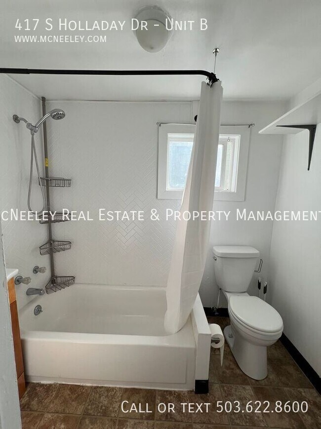 Building Photo - 417 S Holladay Dr