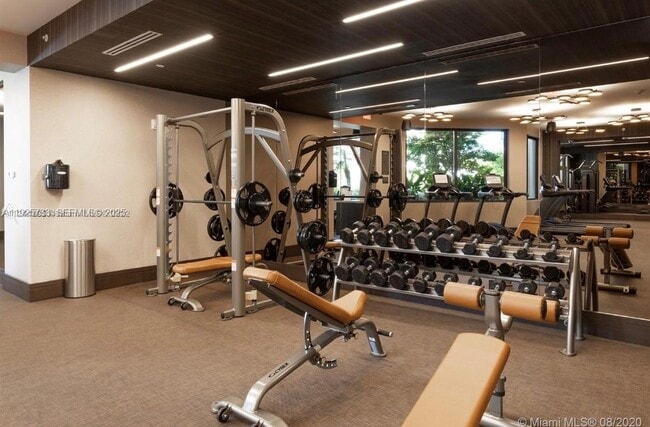 Building Photo - 301 Altara Ave