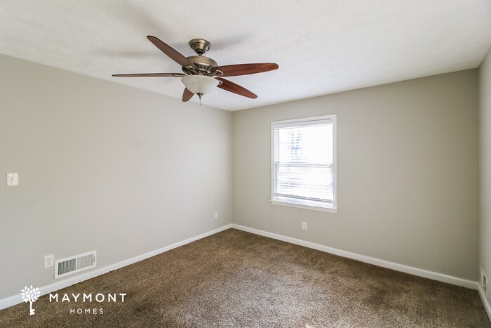 Building Photo - 60 Juliana Dr