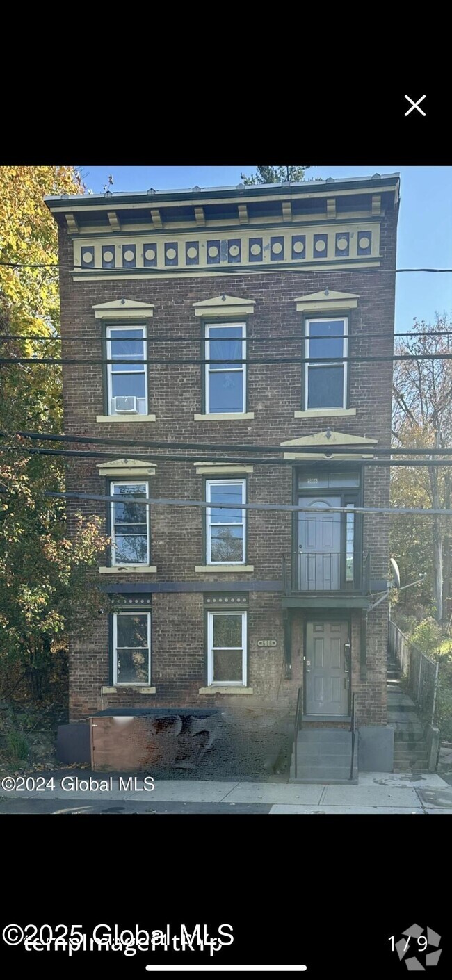 Building Photo - 516 4th St