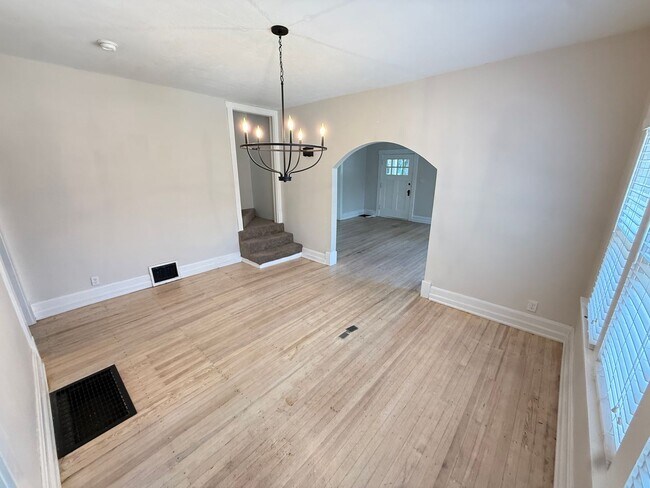 Building Photo - 3 Bed 1 Bath in Rountree