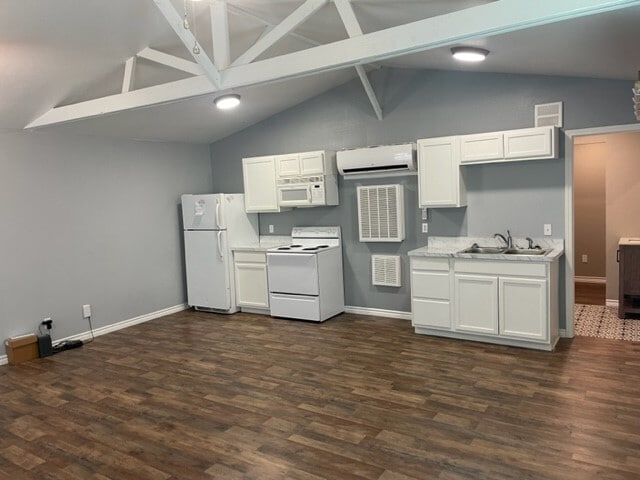 Building Photo - 7614 TX-171