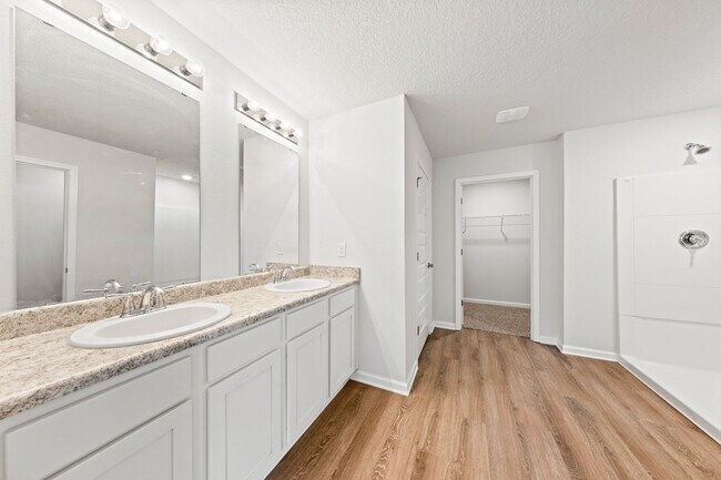 Building Photo - 6705 Sarah Ann Way