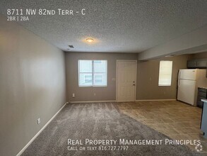 Building Photo - **MOVE-IN SPECIAL** Newly Renovated 2 bedr...