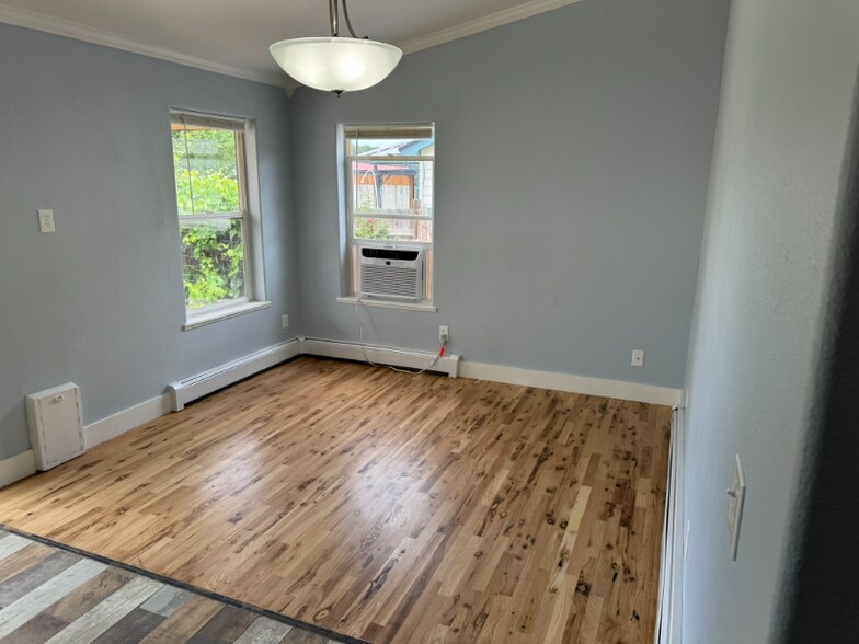 Building Photo - 1175 Normandy Rd