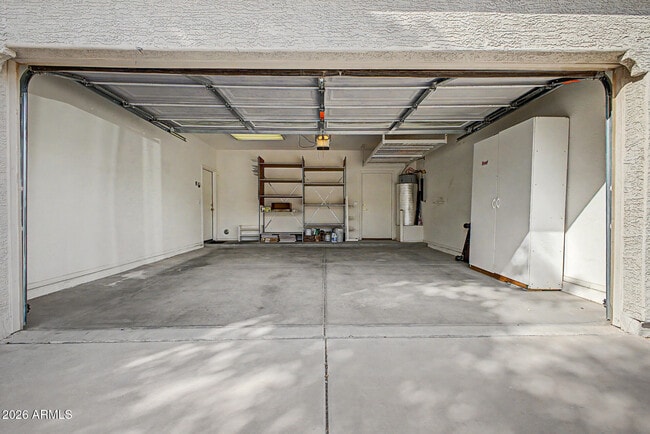 Building Photo - 3860 E Battala Ave