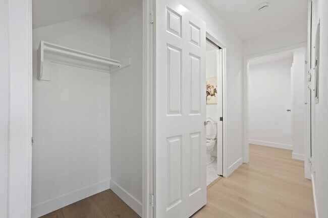 Building Photo - Showing Times: to schedule a viewing, please contact us