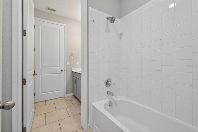 Building Photo - 236 Bella Verano Way