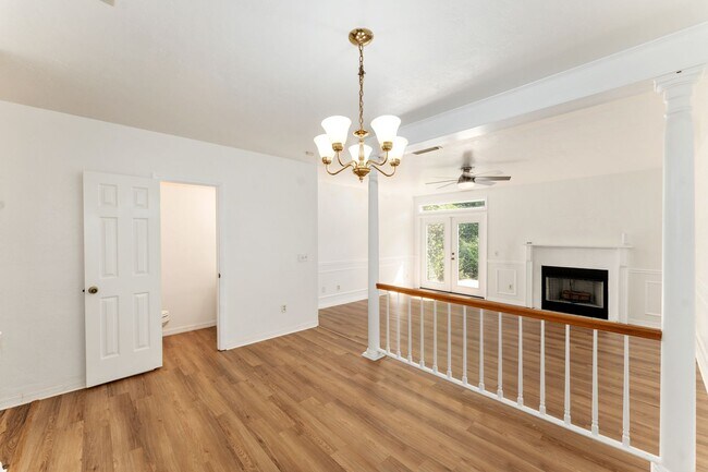 Building Photo - 831 NW 42nd Terrace
